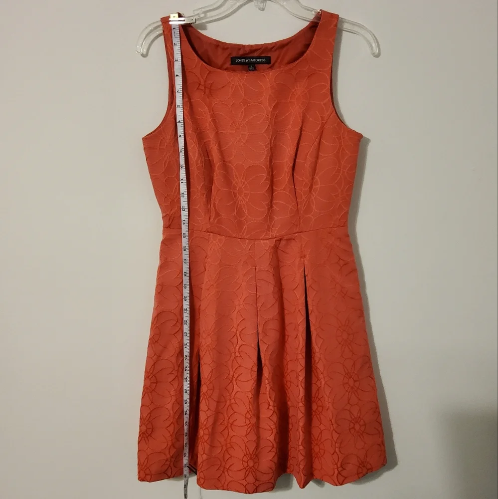 Jones Wear Dress Pink Floral Embroidered Sleeveless Fit & Flare Dress Size 6 - Picture 4 of 10